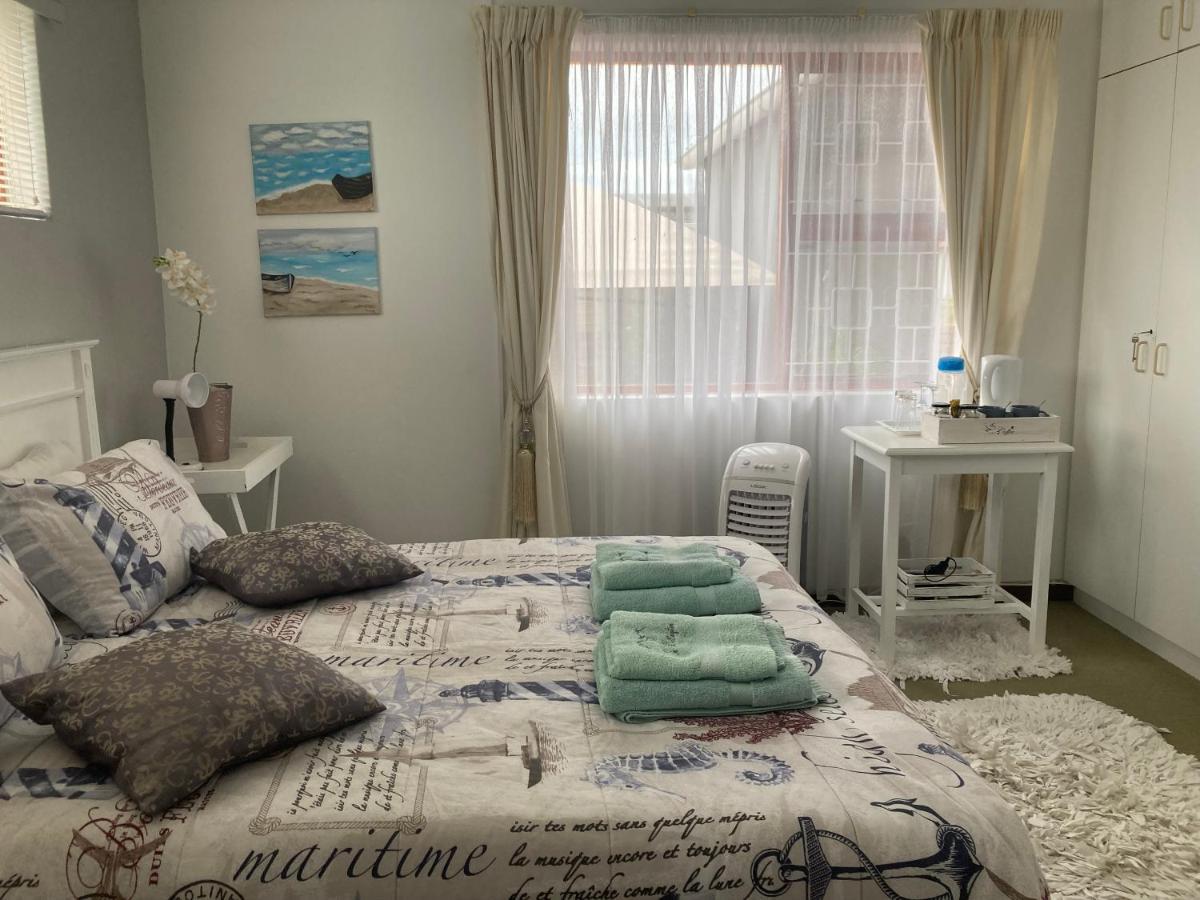 57 On Wellington Accommodation Colchester Eksteriør bilde